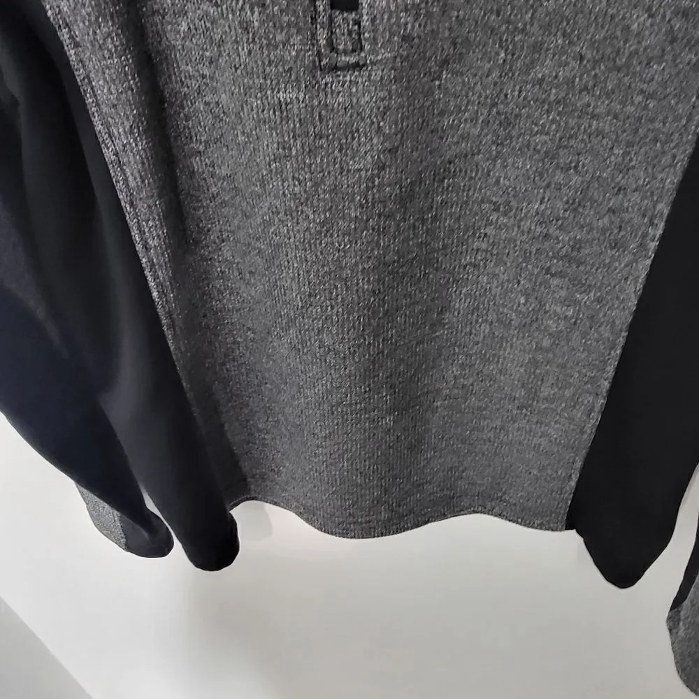 Spyder Men's Gray & Black Pullover Sweater